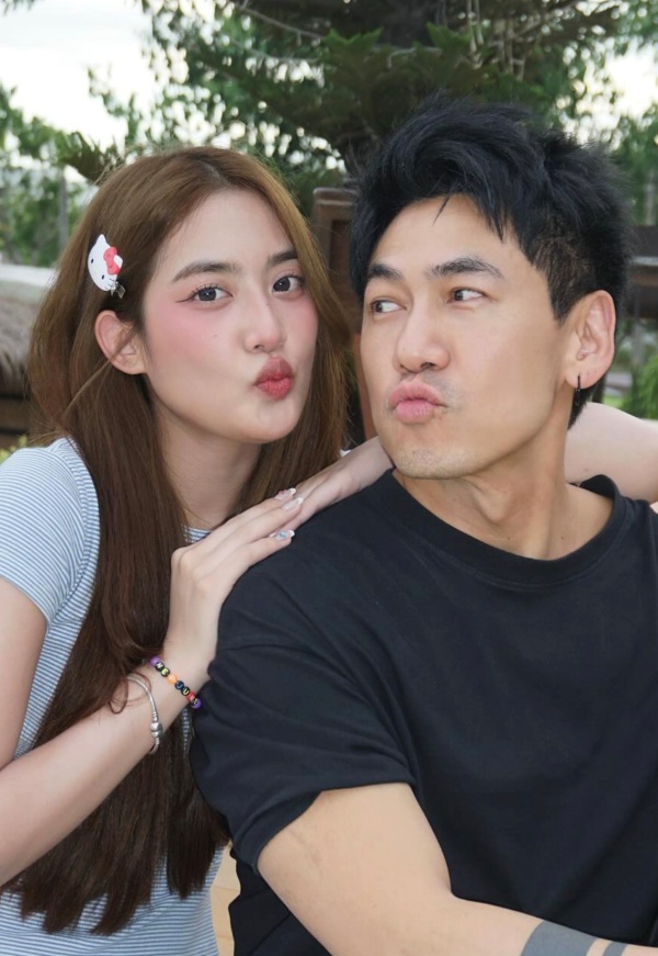 เลิกกันแล้ว? “เนปจูน-ดีเจเพชรจ้า” เปิดแชทหลุดจากกลุ่มแฟนคลับ ยัน! ตัดสินใจร่วมกัน