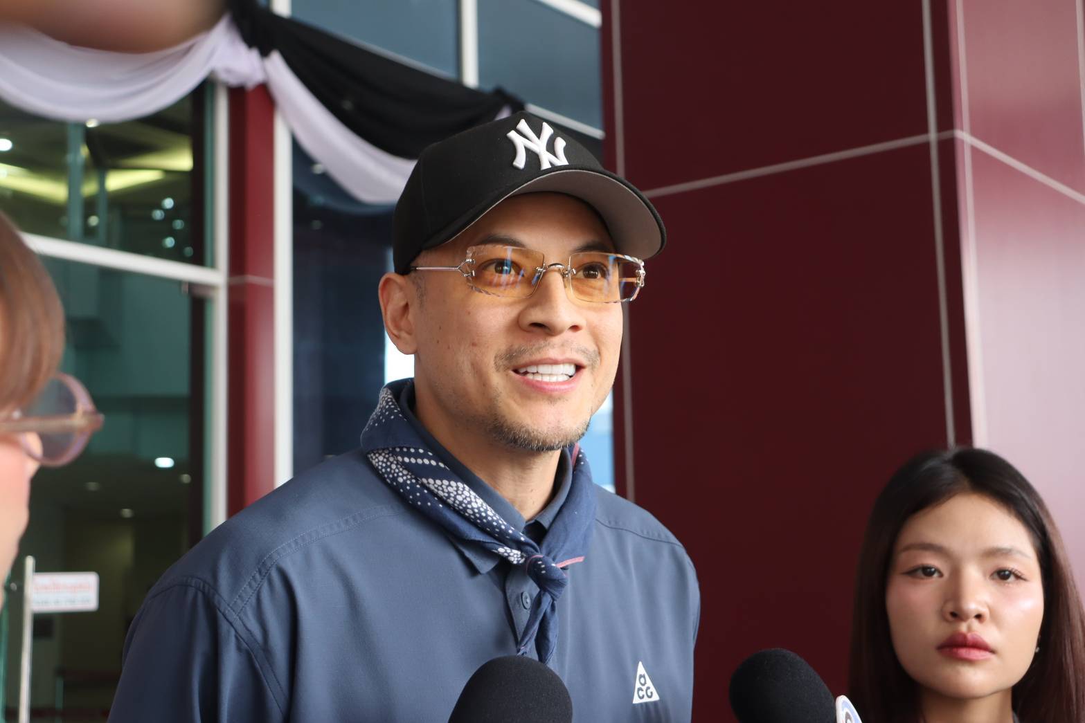 “เวย์ ไททาเนียม” เข้ารับทราบข้อหา! พร้อมเปิดใจปมฉ้อโกง 14 ล้าน รับยืมเงิน “เดย์” 2 ล้าน เผยกระทบงานหนัก