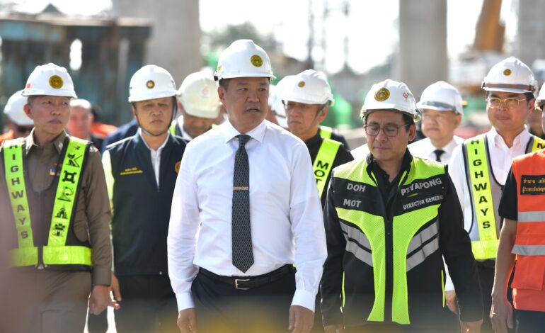“นายกฯ” ฟันธงถนนพระราม 2 ยุบ ชี้ช่างประปาประมาท ไม่ใช่ปัญหาโครงสร้าง