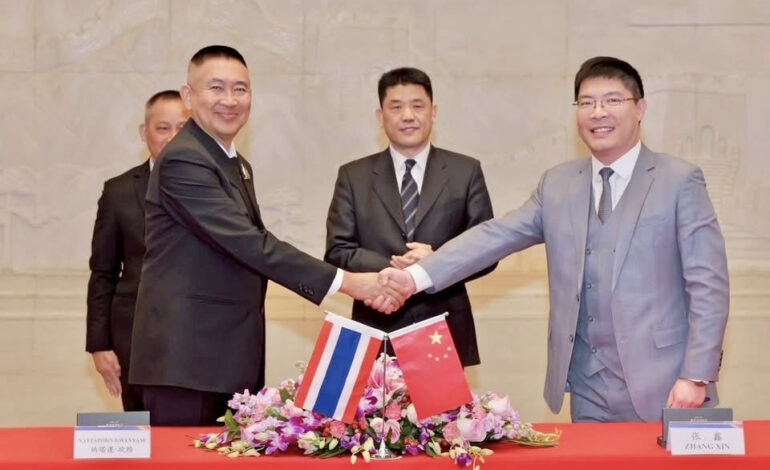 “ทบ.” เสริมเขี้ยวเล็บ! เซ็นซื้อรถเกราะ VN1 จีน ล็อตใหญ่พันล้าน