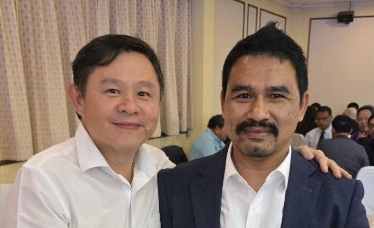 “ทนายสายหยุด” โพสต์ให้กำลังใจ “ทนายแก้ว” หลังตั้งโต๊ะแถลงชี้แจงปม “สาว วัย 18”