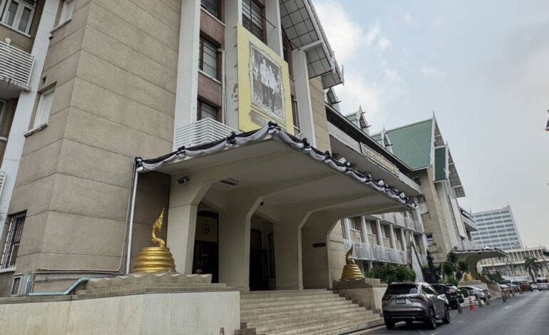 ยังไร้เงา “ธรรมนัส” เข้ากระทรวงเกษตรฯ หลังกลับฟินแลนด์ จับตากล้าธรรมร่วมรัฐบาลอนุทิน 2