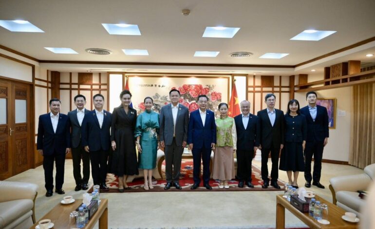 “อนุทิน” ควง “ศุภจี” พบเอกอัครราชทูตจีน ดันส่งออกข้าว 5 แสนตัน เร่งล็อตแรก 4 หมื่นตัน ปิดดีลลงทุนหมื่นล้าน