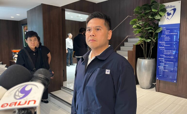 “วราวุธ” ย้ำ “ภูมิใจไทย” ไร้ดีลต่อรองเก้าอี้ ชี้ปมนับคะแนนสุพรรณฯ ปล่อย “กกต.” ตัดสิน