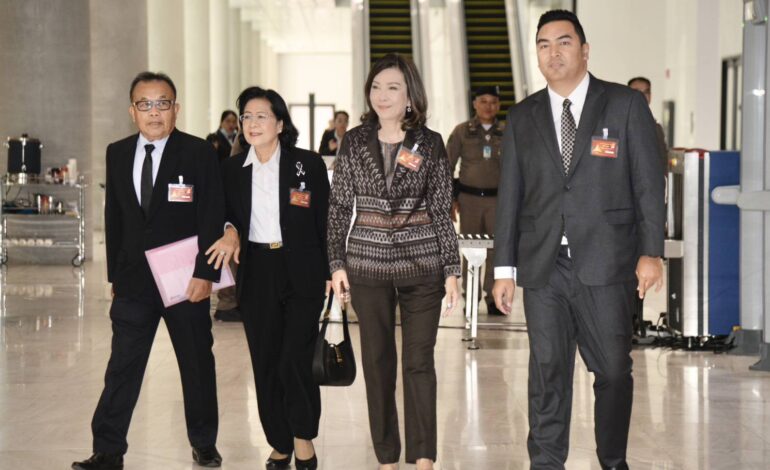 “สภาฯ” คึกคัก! “สส.ใหม่” ตบเท้ารายงานตัววันแรก หลัง กกต.รับรองผลเลือกตั้ง