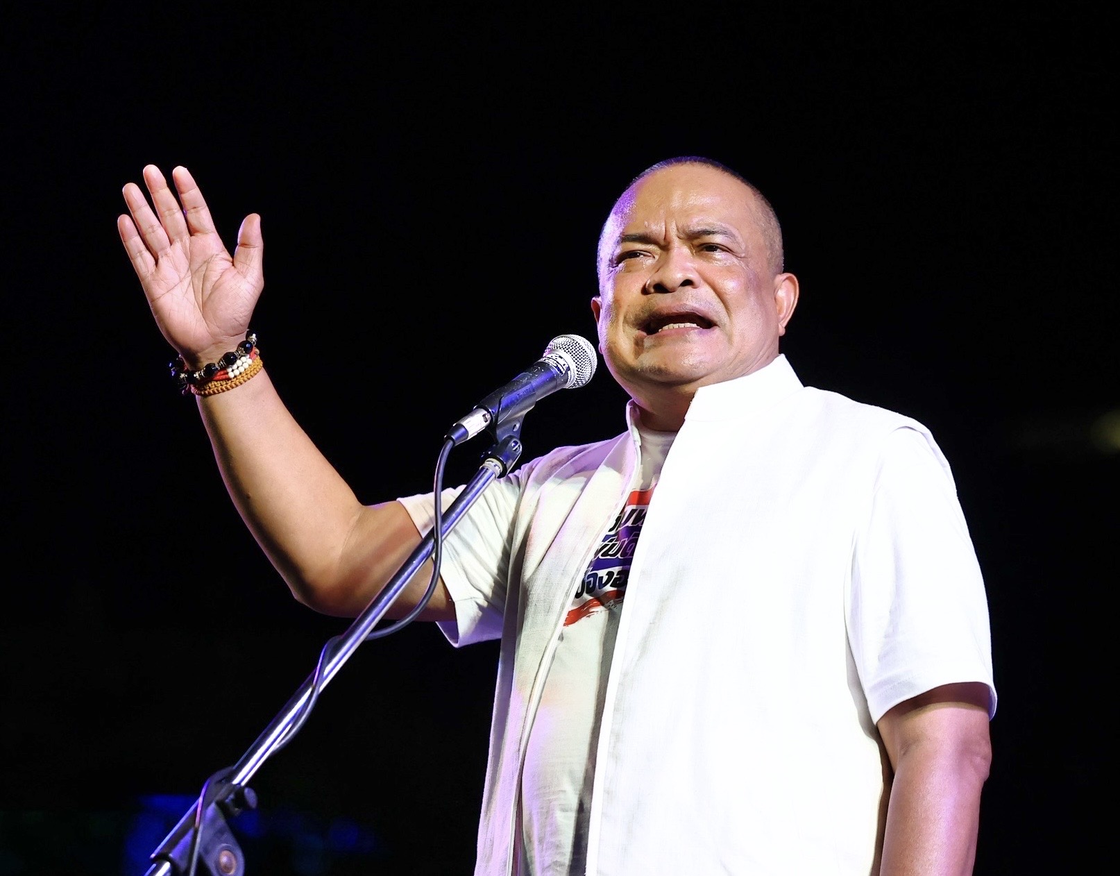 “จตุพร” เดือดซัด “กกต.” ไม่ลงพื้นที่ ทำเลือกตั้ง “ชลบุรี” ลุกลาม 18 เขต จี้นับคะแนนใหม่