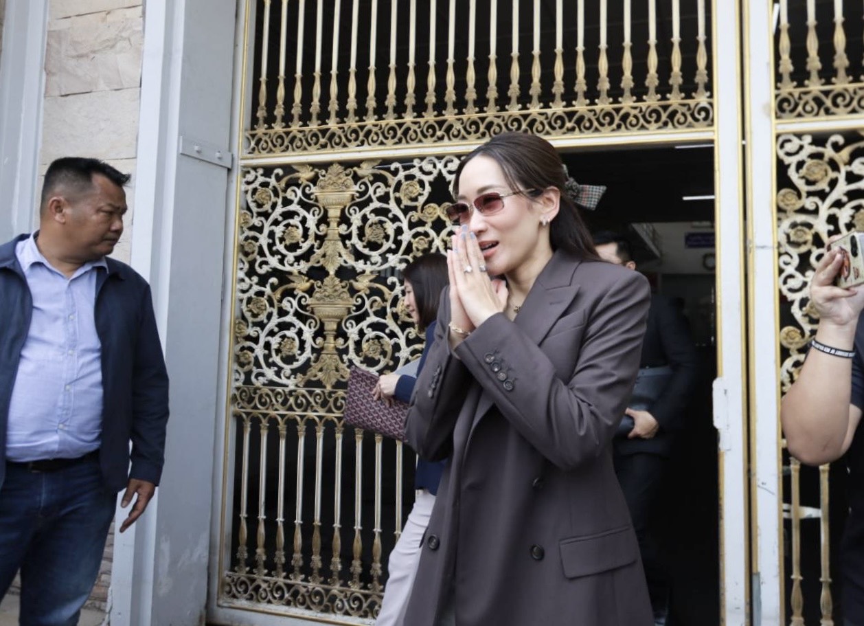 “เอม” เยี่ยม “ทักษิณ” จับตาจัดเก้าอี้ “ครม.เพื่อไทย” ลุ้นชื่อ “ศ.ดร.ยศชนัน” นั่ง รมว.อว.