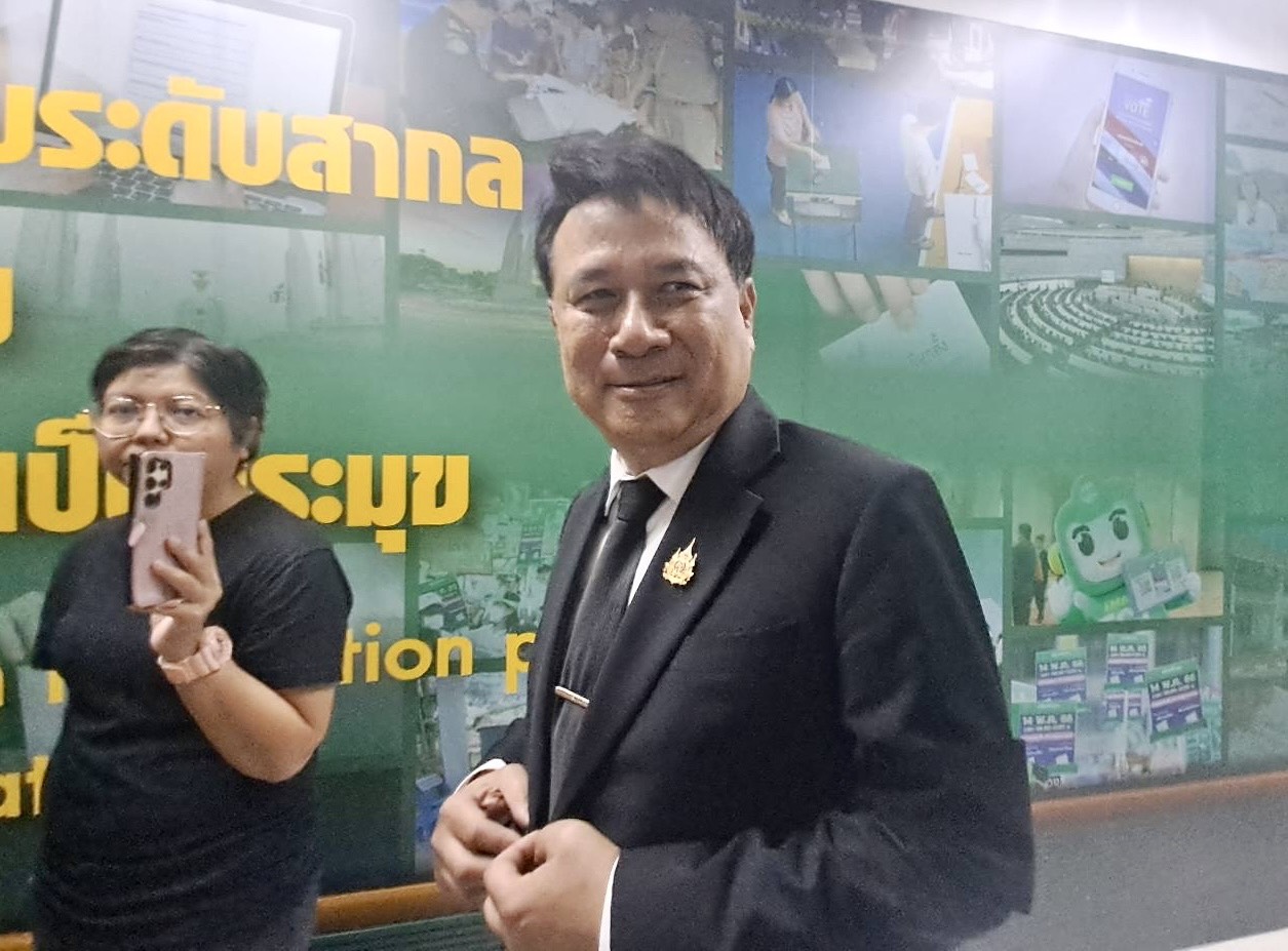 “นเรศ” ยันกล้าธรรมไร้งูเห่าสีเขียว อยู่ต่อแม้ “ธรรมนัส” เป็นฝ่ายค้าน ปัดข่าวอำลาเกษตรฯ