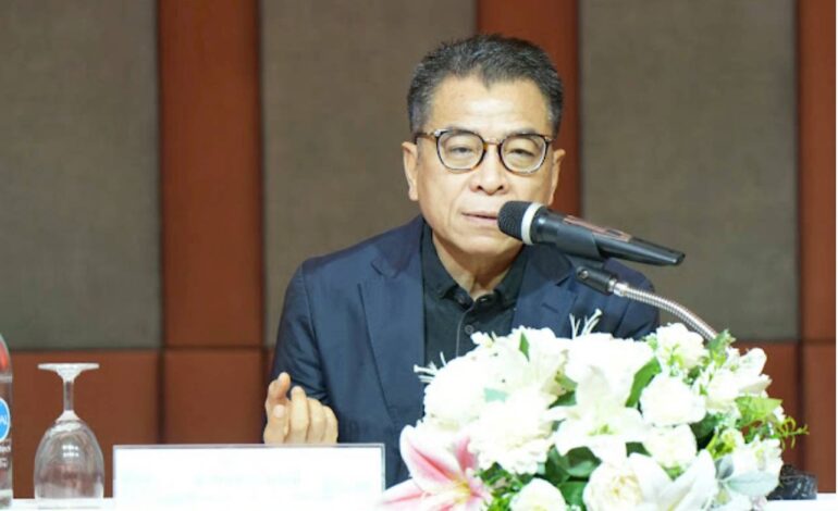 “กกต.” ย้ำบัตรเลือกตั้งคิวอาร์โค้ด-บาร์โค้ด ยึดหลักรัฐธรรมนูญ ปกป้องความลับการลงคะแนน