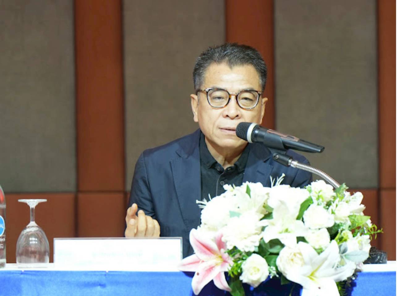 “กกต.” ย้ำบัตรเลือกตั้งคิวอาร์โค้ด-บาร์โค้ด ยึดหลักรัฐธรรมนูญ ปกป้องความลับการลงคะแนน