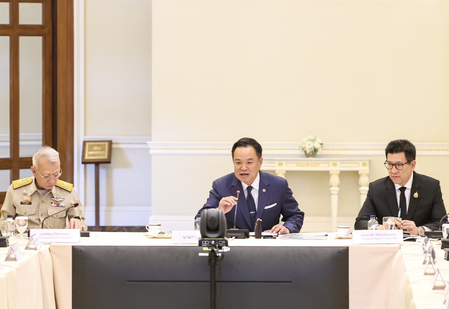 “นายกฯ” เรียกถก “สมช.” เผยมีคนไทยหนีสงครามขอกลับประเทศแล้ว