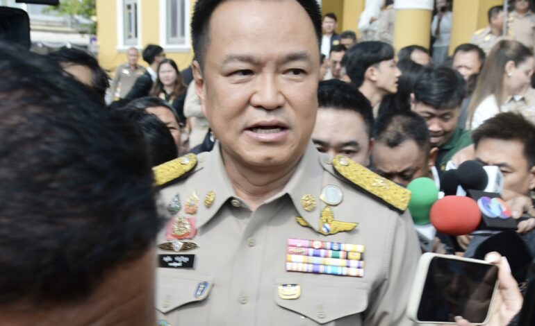 “เขมร” ประชิดปราสาทตาควาย “นายกฯ” ยันไทยไม่ประมาท