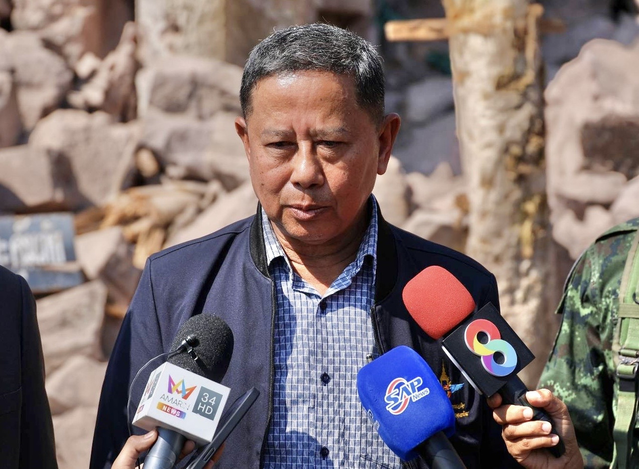 “อดุลย์” โยนถาม “อนุทิน” ปมข่าวนั่ง รมว.กลาโหม ในรัฐบาล “อนุทิน 2” ปัดตอบพร้อมรับตำแหน่งหรือไม่