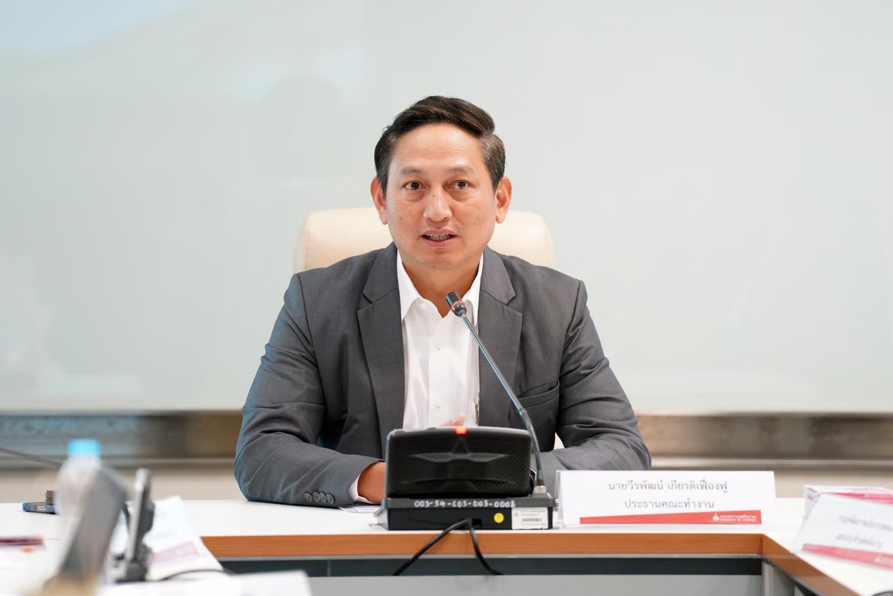 “พลังงาน” ยังไม่ชัด! ตรึงราคาน้ำมันช่วงสงกรานต์หรือไม่ พร้อมเร่งผลักดัน B20