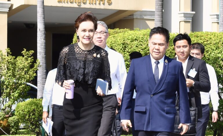 “ศุภจี-วราวุธ” ถกด่วน! สั่งคุมเม็ดพลาสติกราคาพุ่ง ผนึก “พาณิชย์-อุตฯ” ดูแลทั้งระบบ