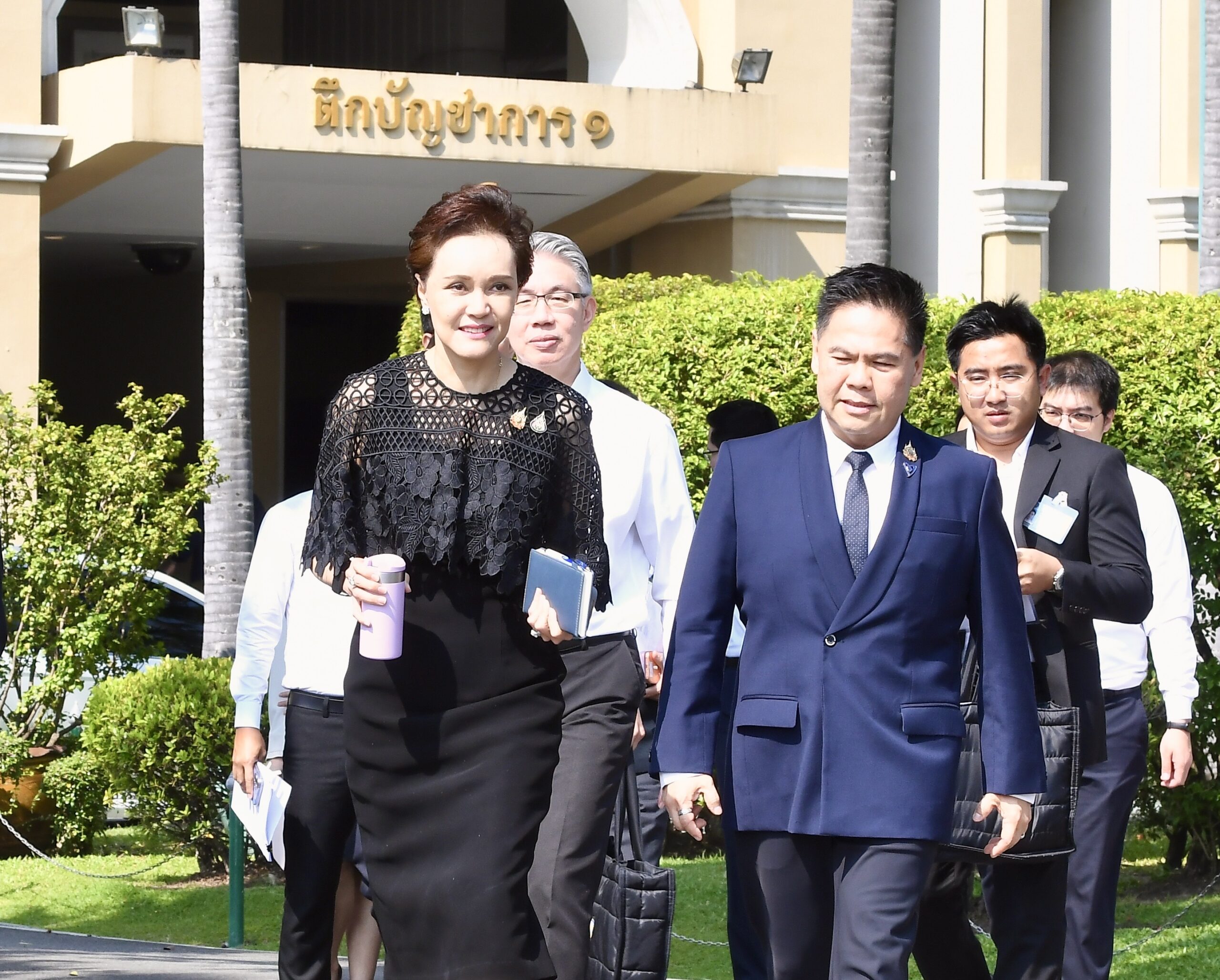 “ศุภจี-วราวุธ” ถกด่วน! สั่งคุมเม็ดพลาสติกราคาพุ่ง ผนึก “พาณิชย์-อุตฯ” ดูแลทั้งระบบ