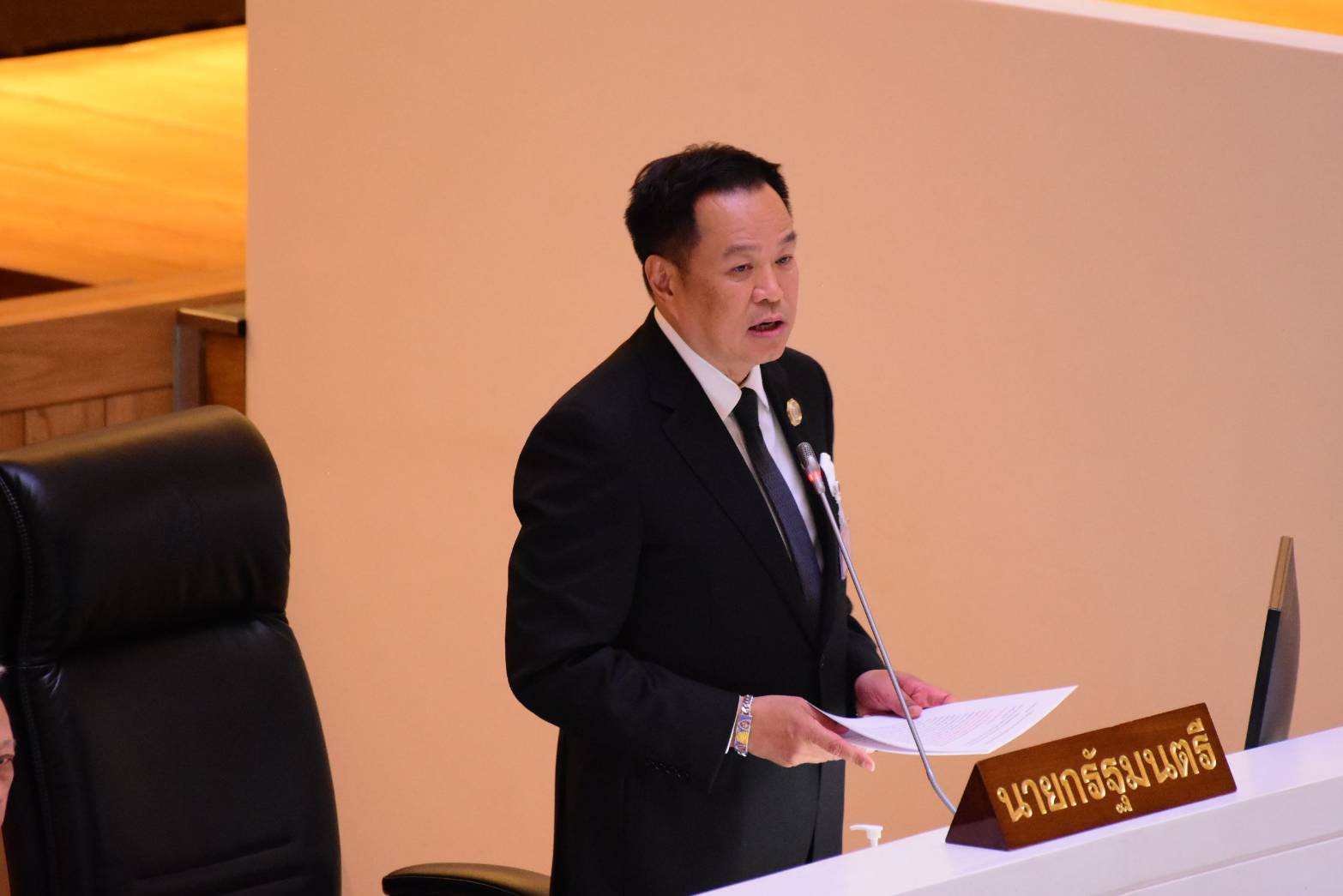 “นายกฯ” แถลงนโยบายต่อรัฐสภา ลั่นแก้ปากท้อง ดันเศรษฐกิจไทยสู่ศักยภาพสูงสุด