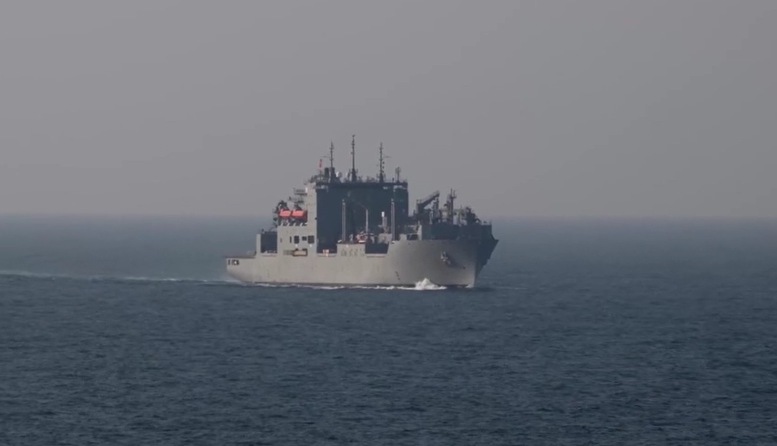 ตึงเครียด! “ทรัมป์” ขู่ถล่ม “เรืออิหร่าน” ทุกลำ หากล้ำเข้าเขตปิดล้อม “ฮอร์มุซ”