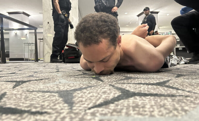 จับแล้ว! “ผู้ต้องสงสัย” ป่วนงานเลี้ยงในทำเนียบขาว