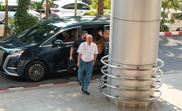 ศาลสั่งจำคุก! “สนธิ ลิ้มทองกุล” 4 เดือน ไม่รอลงอาญา คดีหมิ่น “ธนกร” ชดใช้ 2 ล้าน