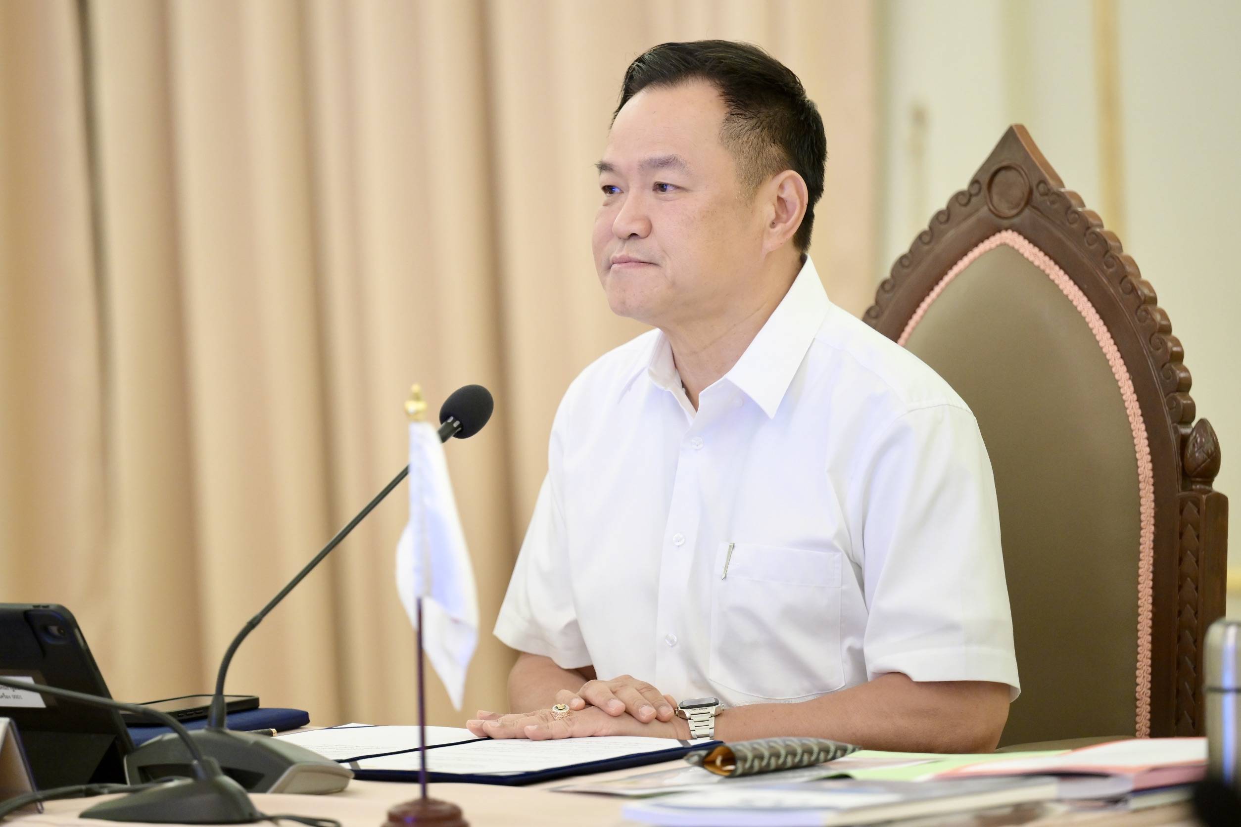 “นายกฯ” เซ็นคำสั่งมอบงาน “รองนายกฯ–รมต.” คุมพื้นที่ 18 เขตทั่วประเทศ