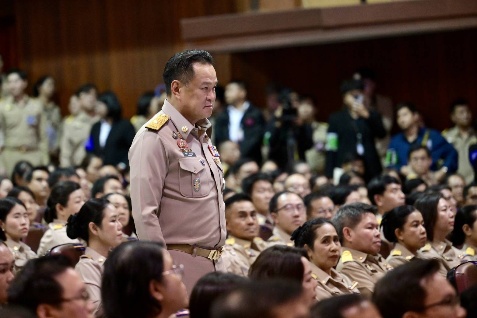 “นายกฯ” ให้โอวาทข้าราชการพลเรือนดีเด่น ประจำปี 2568 ย้ำยึดมั่นหน้าที่เพื่อประชาชน