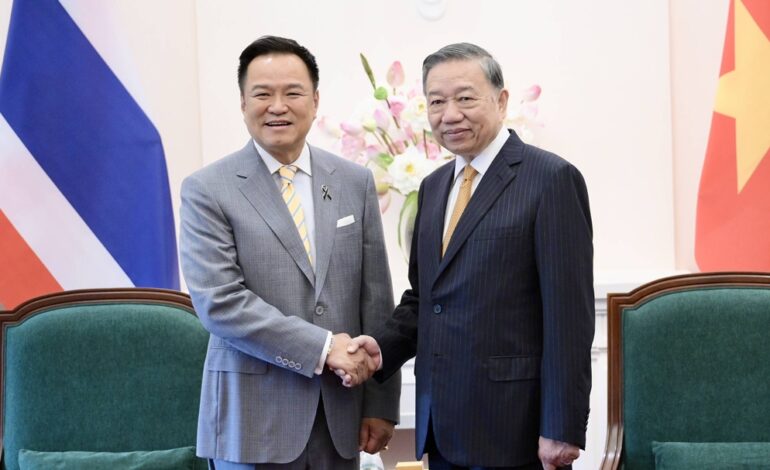“นายกฯ” เยือน “เวียดนาม” จับมือยกระดับหุ้นส่วนยุทธศาสตร์ ดันการค้าพุ่ง 25,000 ล้านดอลลาร์
