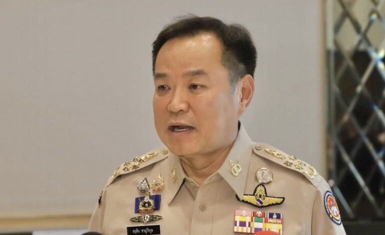 “อนุทิน” ซัดเดือดกลางวงมอบนโยบาย! ถามลั่นใครสั่งปลด “ผู้ว่าฯภูเก็ต”