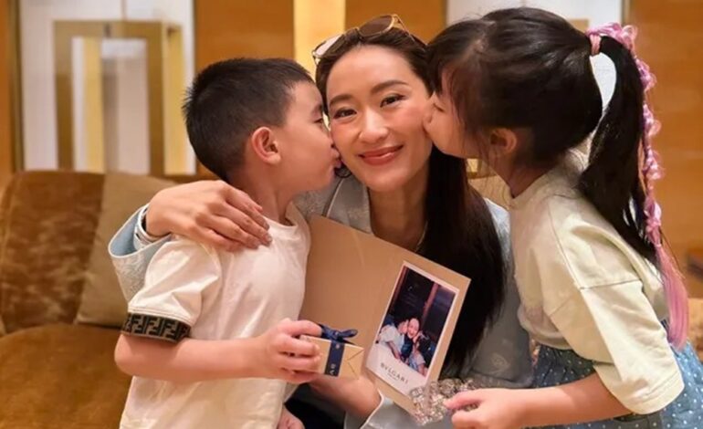 “อิ๊งค์ แพทองธาร” โพสต์ภาพลูกทั้งสอง ถ่ายทอดความรักสุดซึ้ง บอกการเป็นแม่คือส่วนที่ดีที่สุด