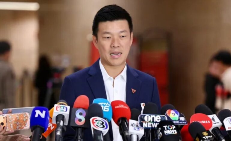 “ณัฐพงษ์” จ่อยื่น “ป.ป.ช.” ฟัน “กกต.” ผิด ม.157 ยกความเห็นเสียงข้างน้อย ปมฮั้ว สว. โยง “ภูมิใจไทย”