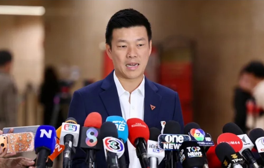 “ณัฐพงษ์” จ่อยื่น “ป.ป.ช.” ฟัน “กกต.” ผิด ม.157 ยกความเห็นเสียงข้างน้อย ปมฮั้ว สว. โยง “ภูมิใจไทย”