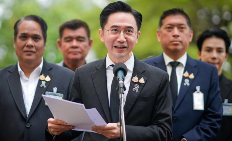 “ยศชนัน” ชี้ปรับ “ครม.” เป็นอำนาจนายกฯ ไม่รู้ “กล้าธรรม” ร่วมรัฐบาล ยัน “เพื่อไทย” ทำงาน 5 กระทรวงเต็มที่