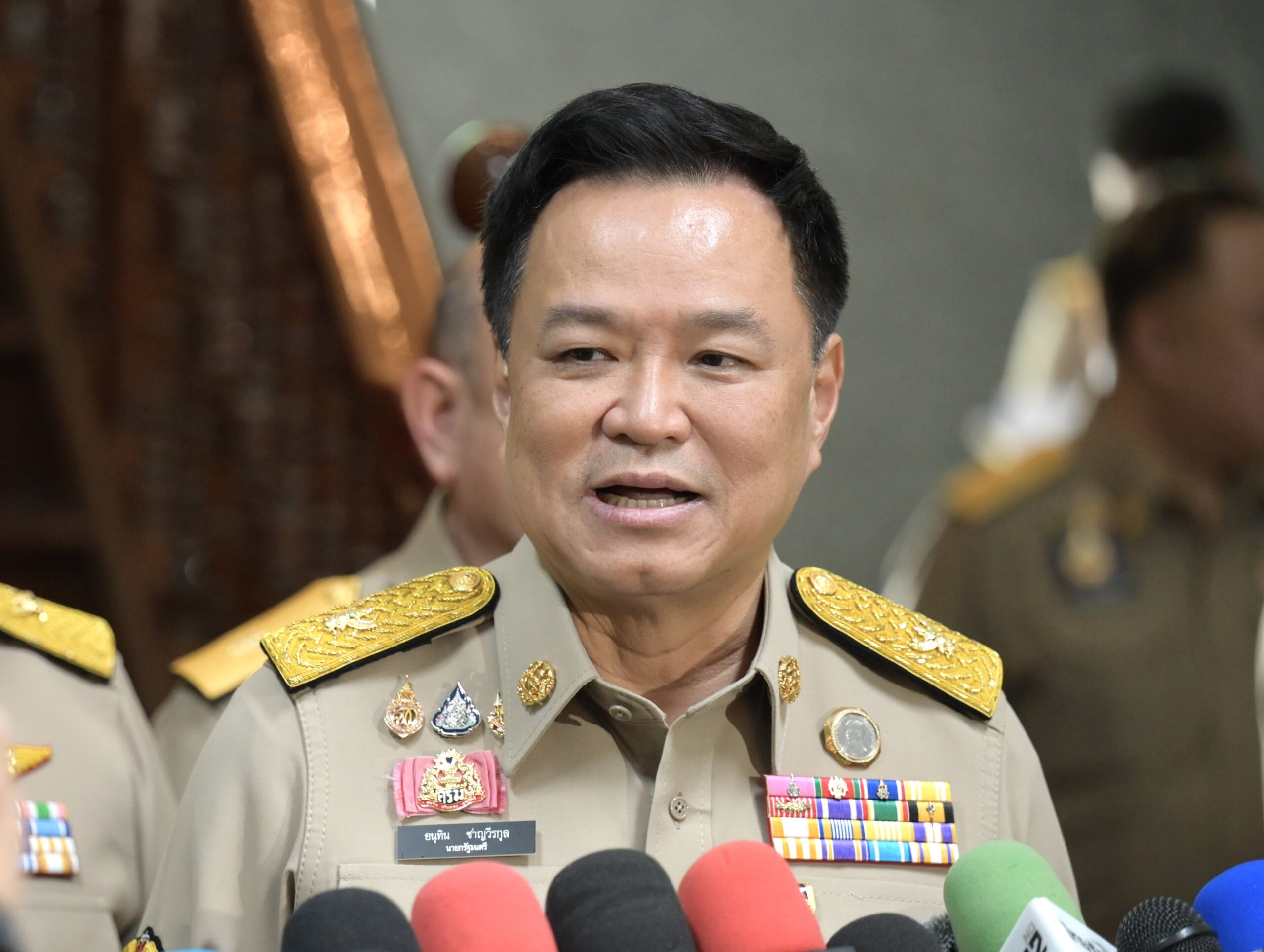 “อนุทิน” ซัดพวกแชร์ข่าวปลอมสลิป 7 ล้าน! ฟังไม่ได้ศัพท์ จับไปกระเดียด ลั่นขอคิดก่อนฟ้อง